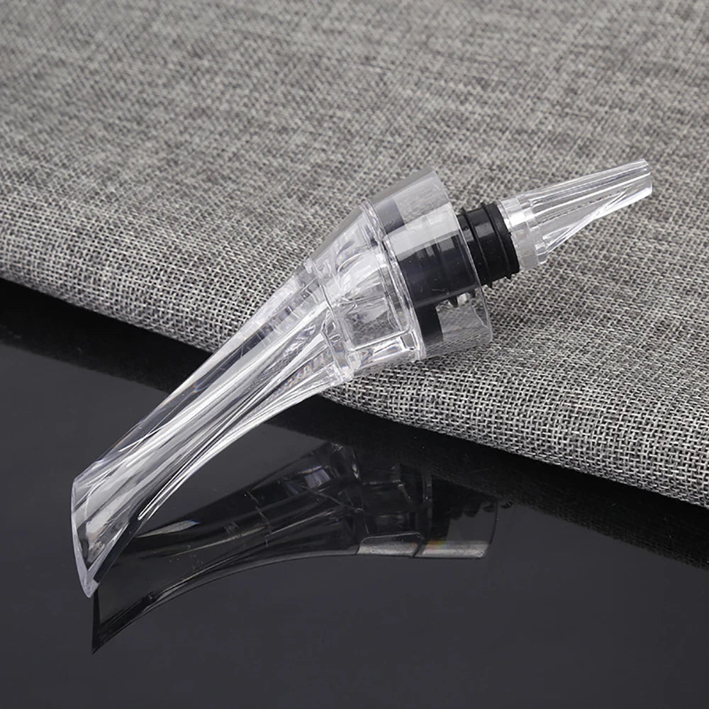 Aerating Decanter Cap Spout for Red Wine