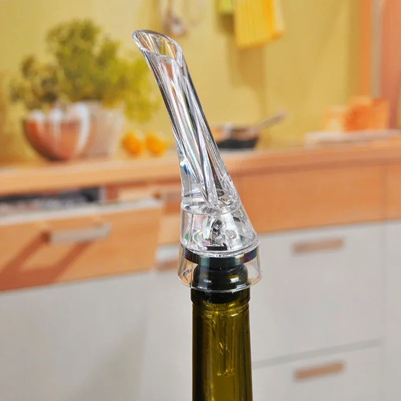 Aerating Decanter Cap Spout for Red Wine